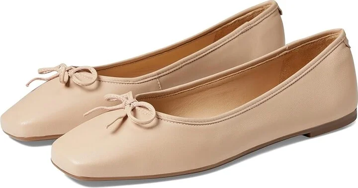 Bernardo Gwynn Women's Flat Shoes Blush Nappa Mestico : 6 M, Leather