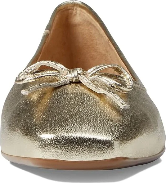 Bernardo Gwynn Women's Flat Shoes Champagne Nappa Mestico : 6 M, Leather - Image 2