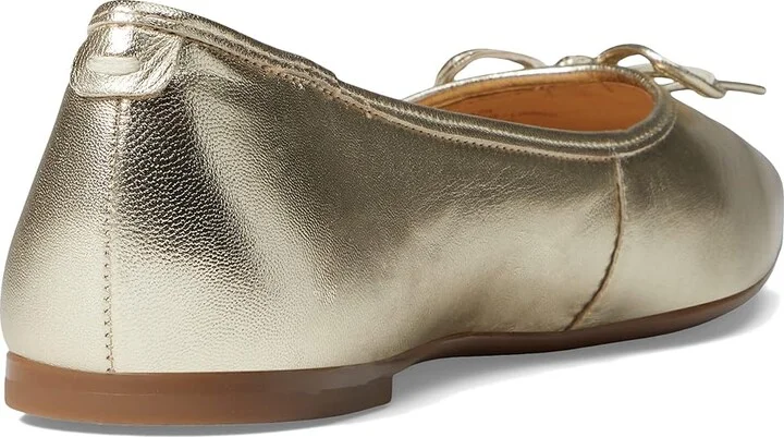 Bernardo Gwynn Women's Flat Shoes Champagne Nappa Mestico : 6 M, Leather - Image 4