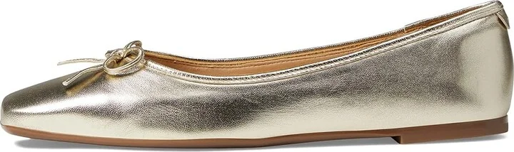 Bernardo Gwynn Women's Flat Shoes Champagne Nappa Mestico : 6 M, Leather - Image 5