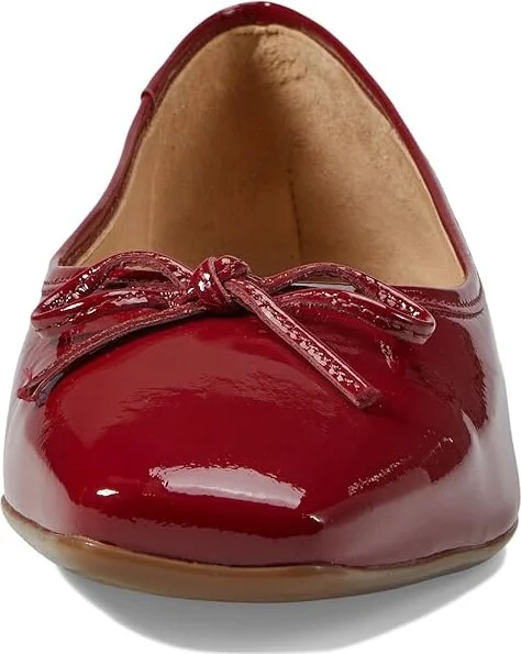 Bernardo Gwynn Women's Flat Shoes Dark Red Soft Patent : 6.5 M, Leather - Image 5