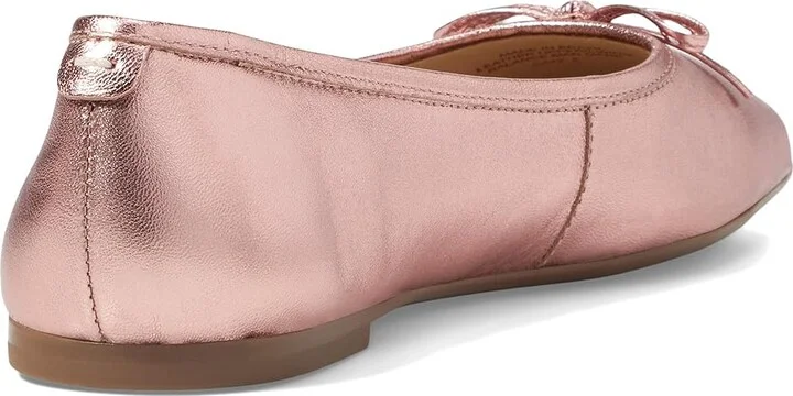 Bernardo Gwynn Women's Flat Shoes Light Pink : 6.5 M, Leather - Image 4