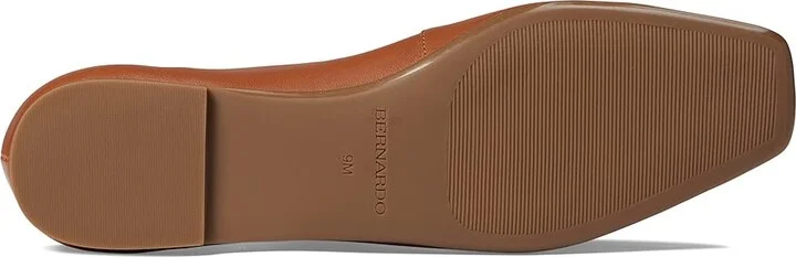 Bernardo Gwynn Women's Flat Shoes Luggage Nappa Mestico : 7.5 M, Leather - Image 3