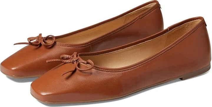 Bernardo Gwynn Women's Flat Shoes Luggage Nappa Mestico : 7.5 M, Leather