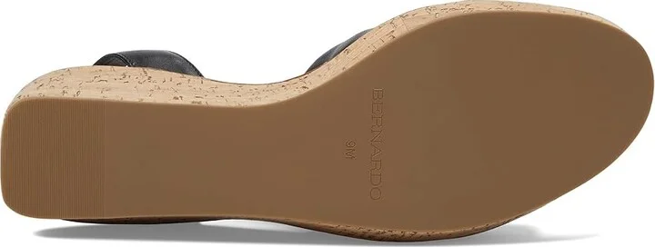 Bernardo Kearny Women's Shoes Black : 8.5 M, Leather/Rubber - Image 3