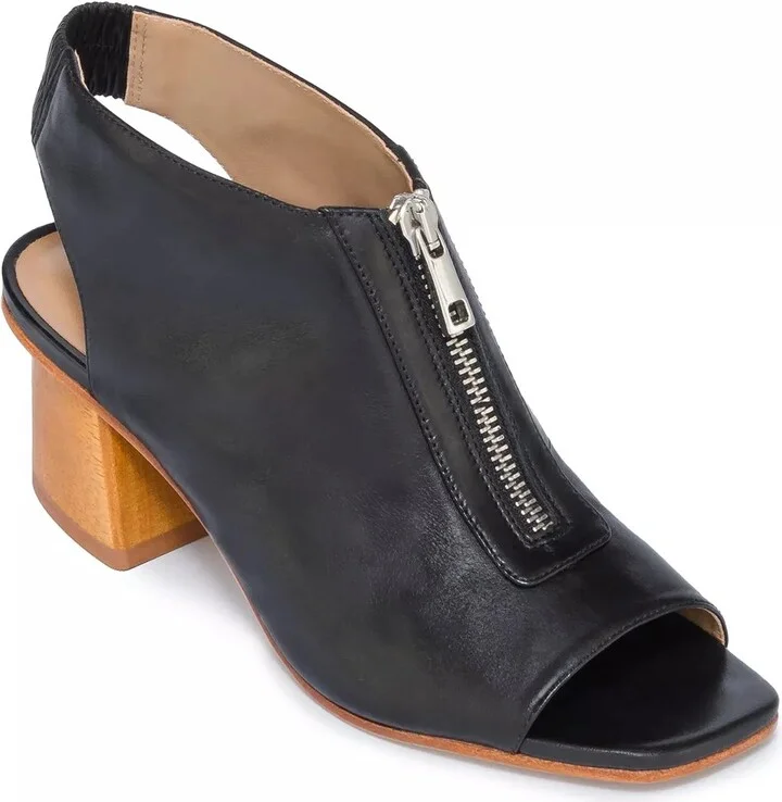 Bernardo Levy Sandal