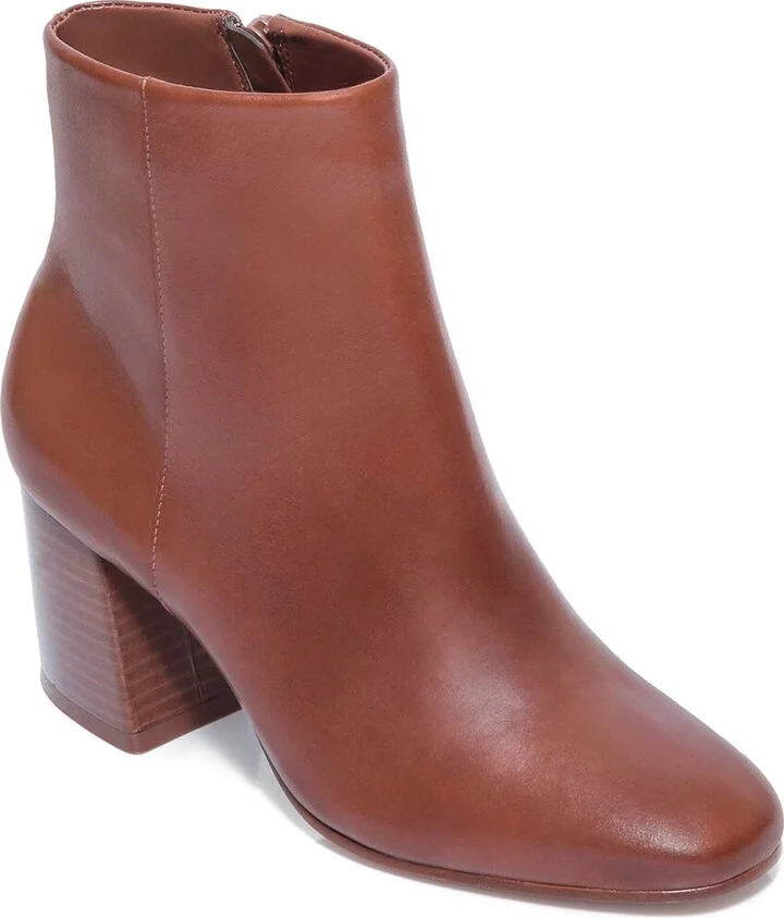 Bernardo Nolan Leather Boot
