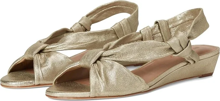 Bernardo Winifred Women's Sandals Champagne : 10 M, Leather