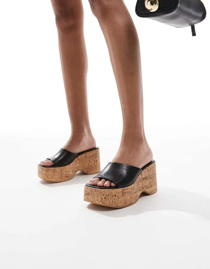 Bershka cork flatform sandals in black & natural - Image 4
