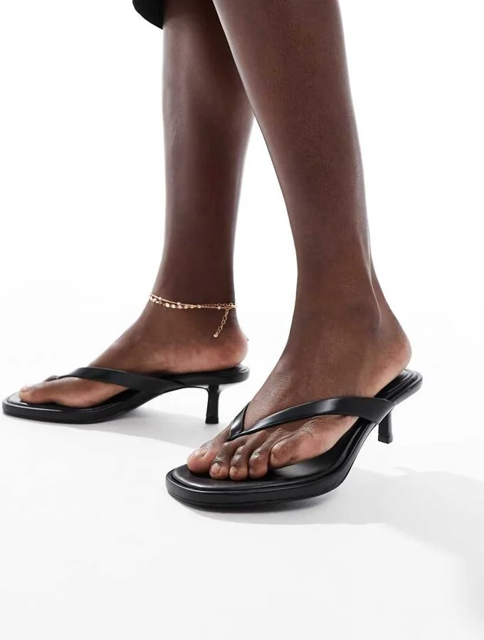 Bershka faux leather heeled flip flops in black