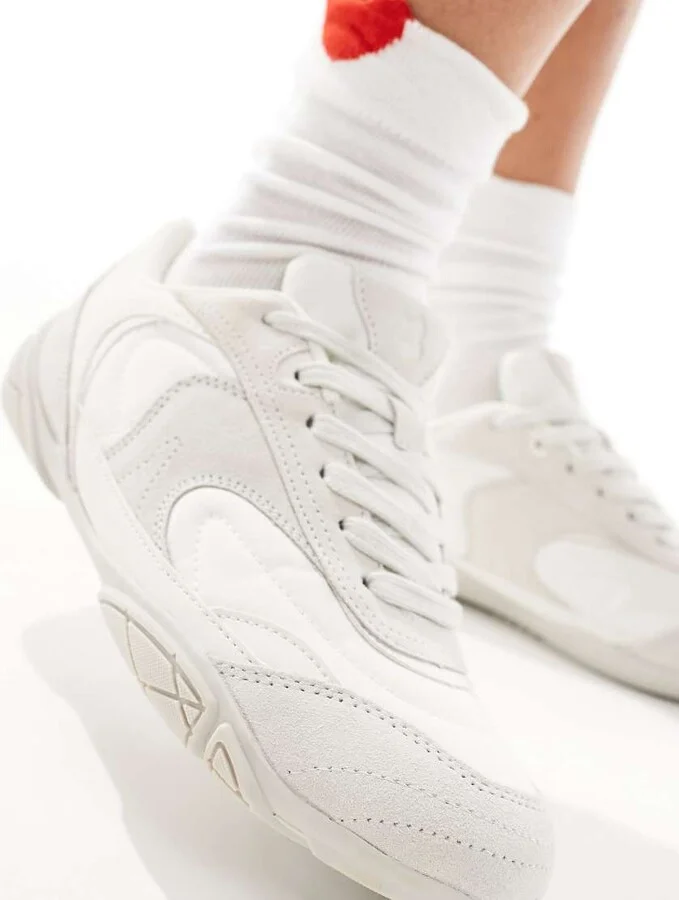 Bershka faux suede sneakers in white - Image 2