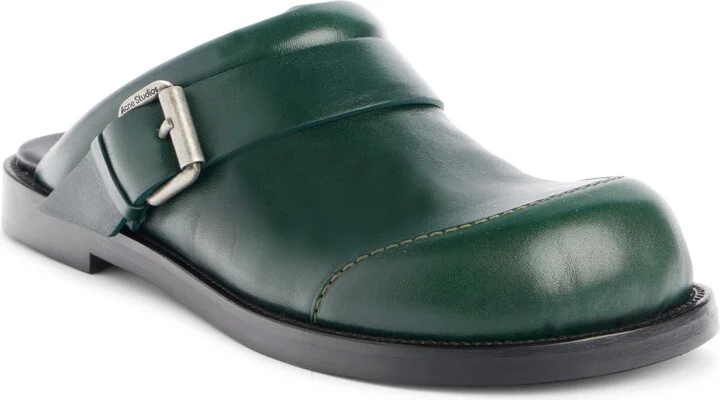 Beshay Clog