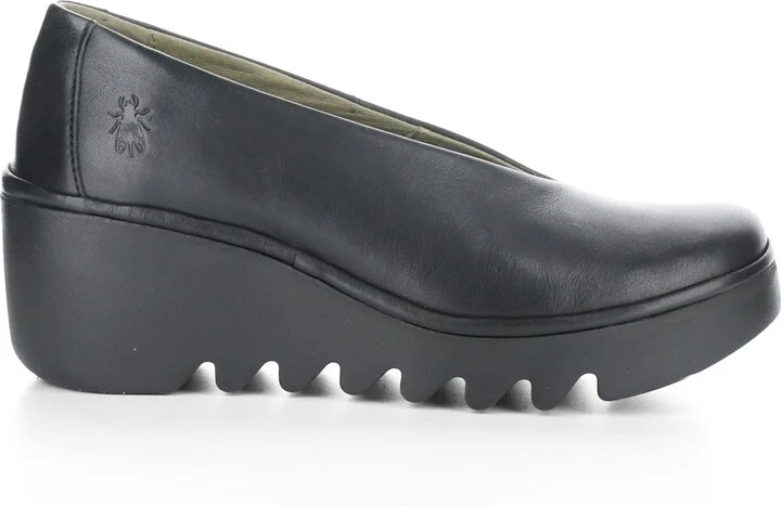 Beso Wedge Pump - Image 3