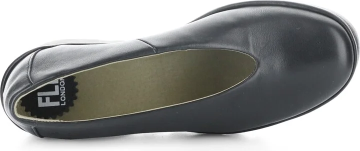 Beso Wedge Pump - Image 5