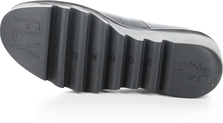 Beso Wedge Pump - Image 6