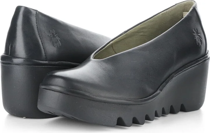 Beso Wedge Pump - Image 8
