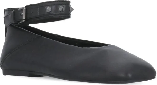 Best Shoes - Image 3