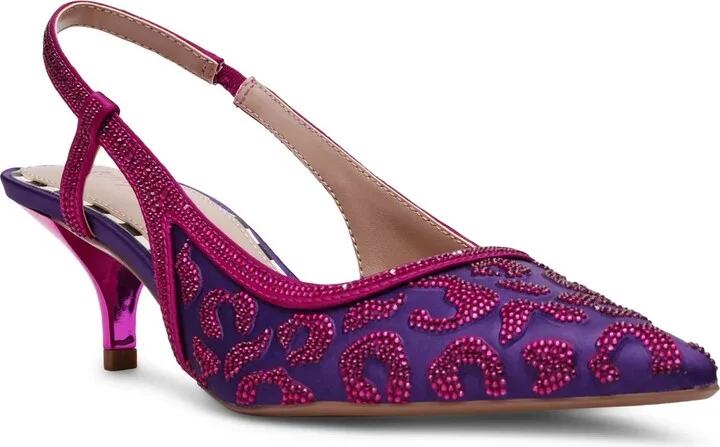 Betsey Johnson Bonney Pump