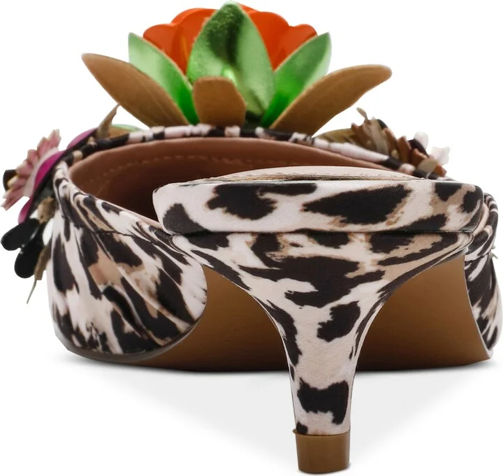 Betsey Johnson Women's Abigayl Floral Dress Mules - Image 7