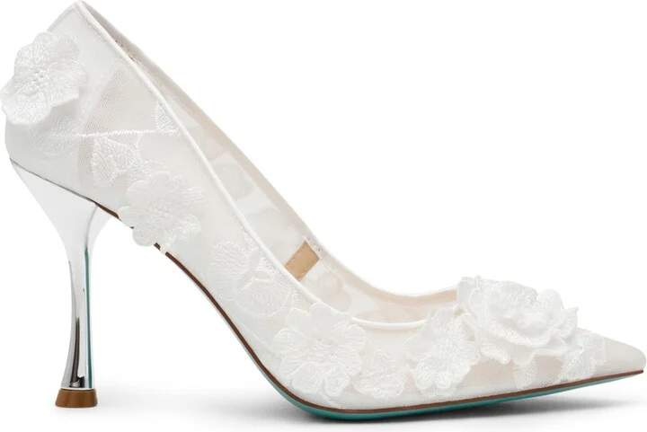 Betsey Johnson Women's Aimey Floral Applique Mesh Pumps - Image 2