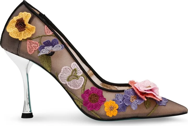 Betsey Johnson Women's Aimey Floral Applique Mesh Pumps - Image 10