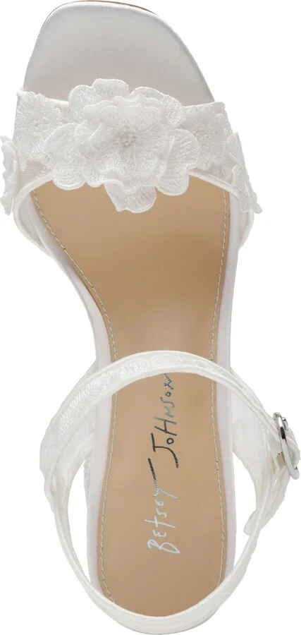 Betsey Johnson Women's Blare Floral Applique Block Heel Sandals - Image 4