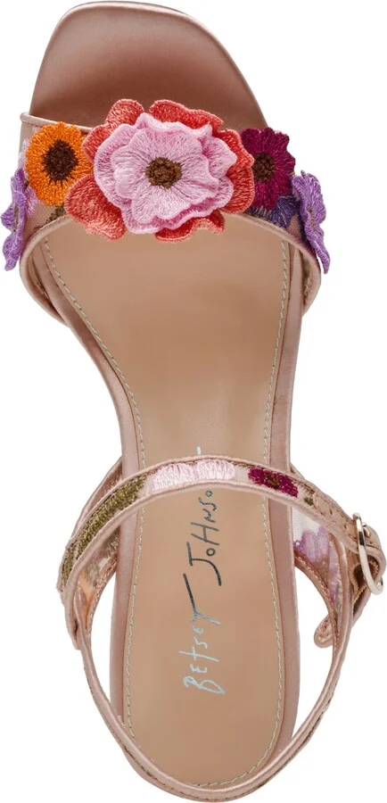 Betsey Johnson Women's Blare Floral Applique Block Heel Sandals - Image 8