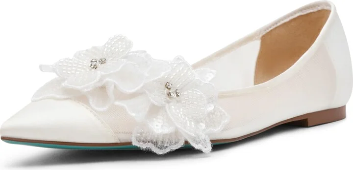 Betsey Johnson Women's Gray Ballet Flat