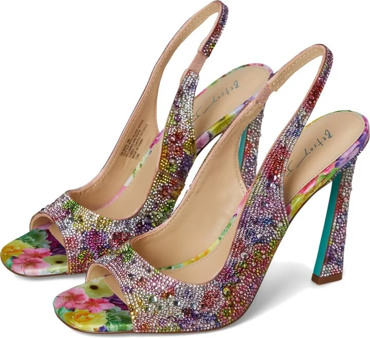 Betsey Johnson Women's Mina Pump