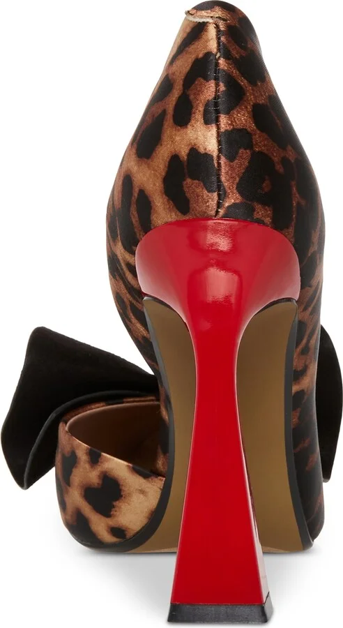 Betsey Johnson Women's Nobble Sculpted Bow Pumps - Image 7