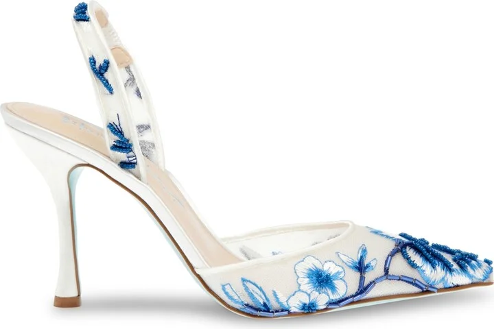 Betsey Johnson Women's Patch Mesh Embroidered Evening Pumps - Image 2