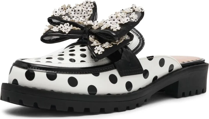 Betsey Women's Evaline Loafer