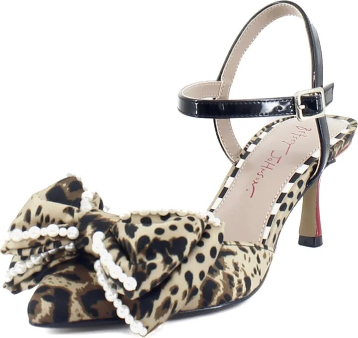 Betsey Women's Felipe Pump