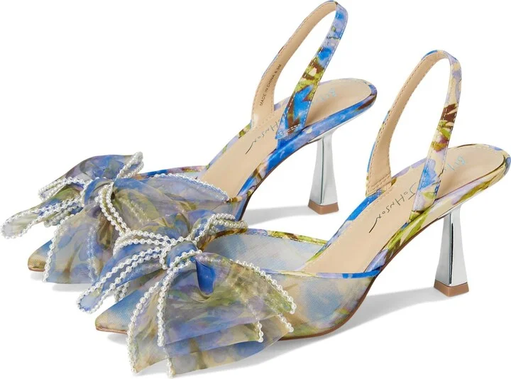 Betsey Women's Kelli Pump