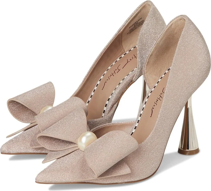 Betsey Women's Kyliee Pump