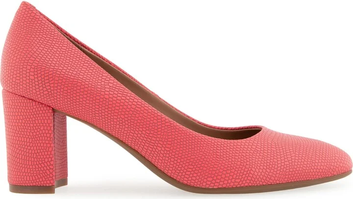 Betsy Pump - Image 8