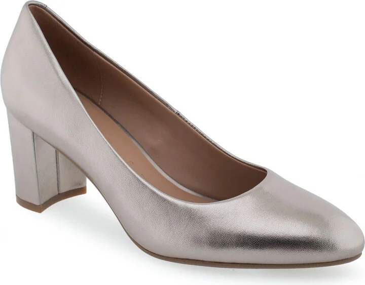CHAMPAGNE LEATHER