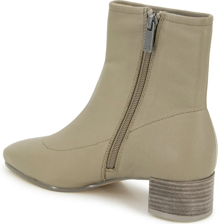 Betty Bootie - Image 2