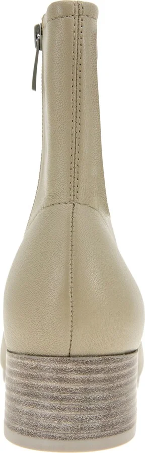 Betty Bootie - Image 7