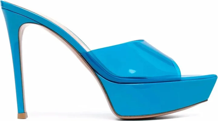 Betty mules