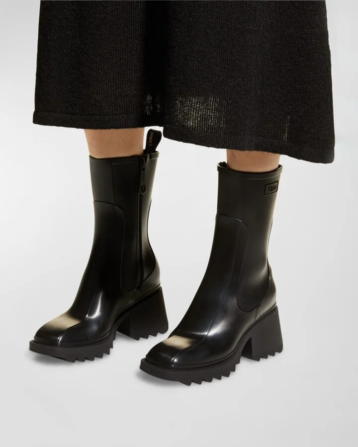 Betty Rubber Rain Booties - Image 2