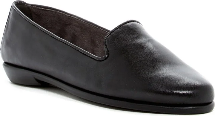 Betunia Smoking Slipper - Wide Width Available