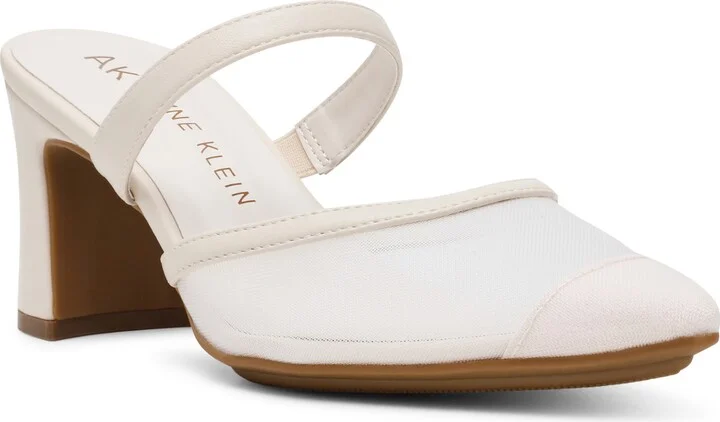 Beulah Pointed Toe Pump