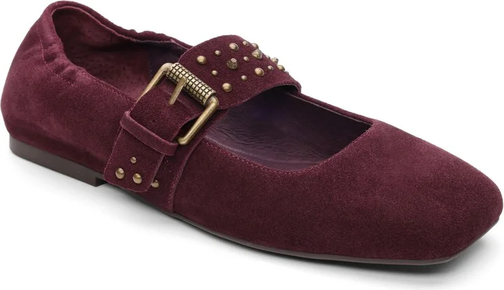 Beverly Mary Jane Flat