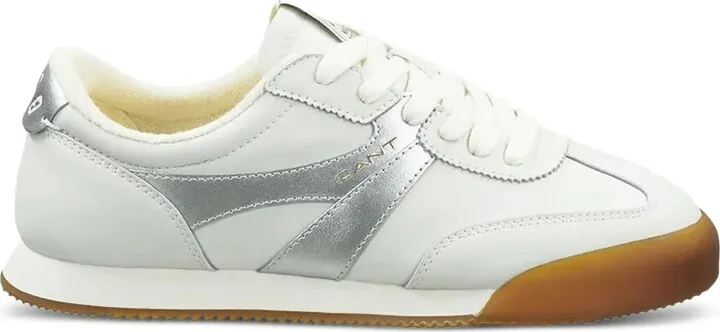 Beylana retro-inspired athletic sneakers