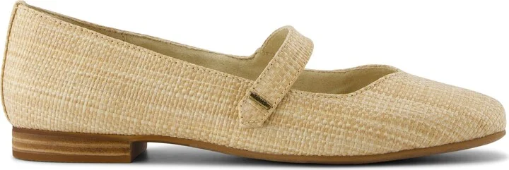 Bianca Flat Almond Raffia