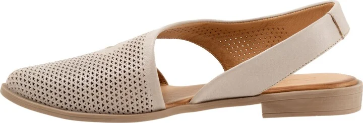 Bianca Perf Slingback Pointed Toe Flat - Image 7
