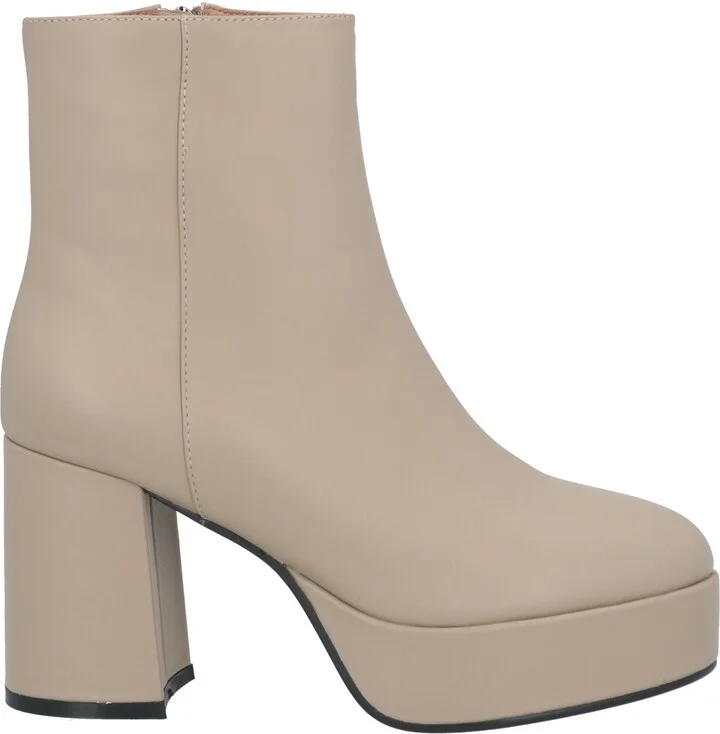 Bibi Lou Woman Ankle boots - Image 3