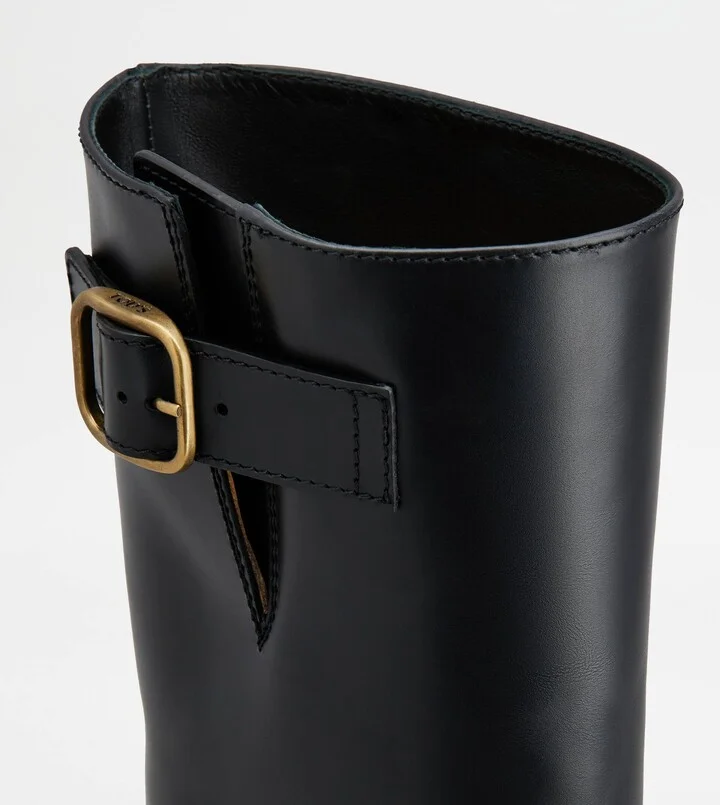 Biker Boots in Leather - Image 5