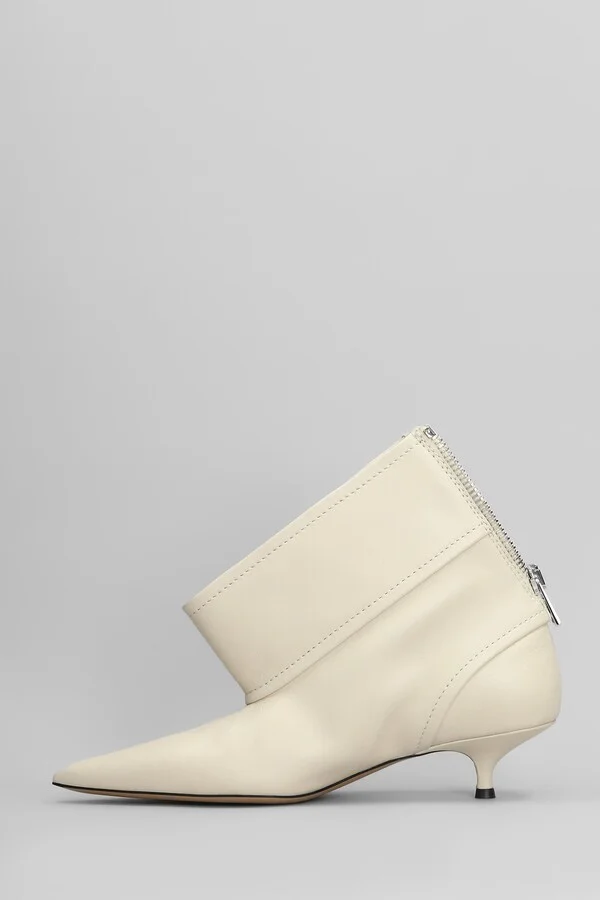 Biker Kitten Heel Low Heels Ankle Boots In Beige Leather - Image 3